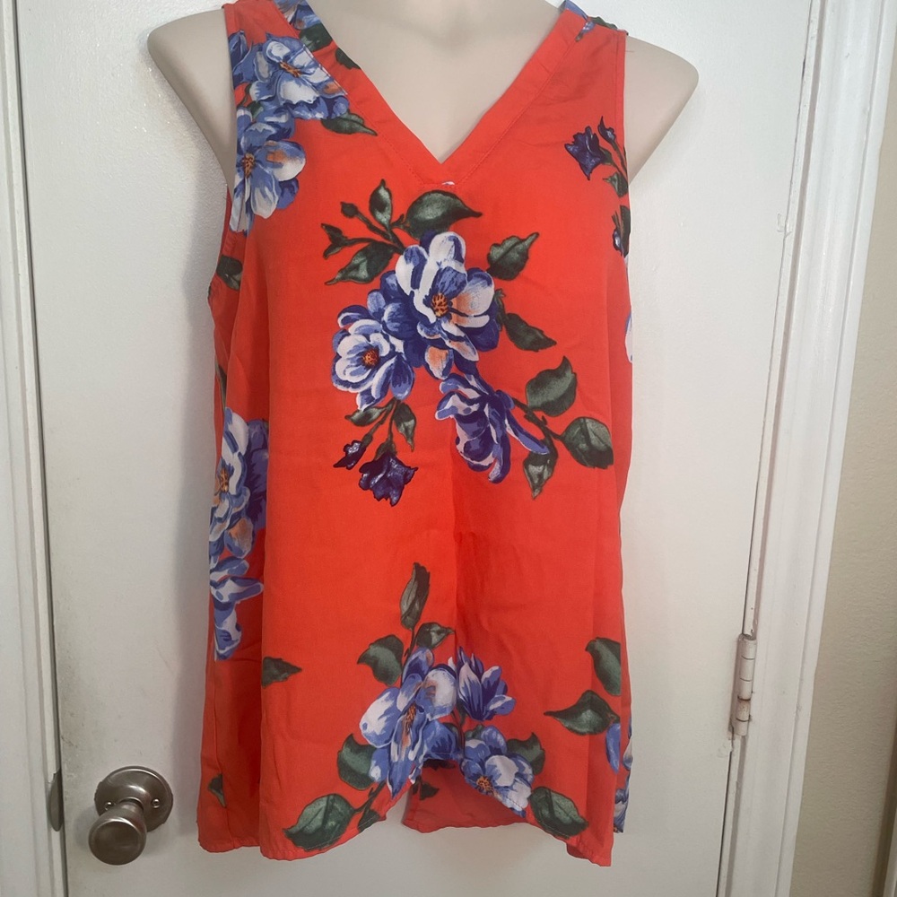 Staccato Coral V-Neck Floral Camisole with Blue Blooms